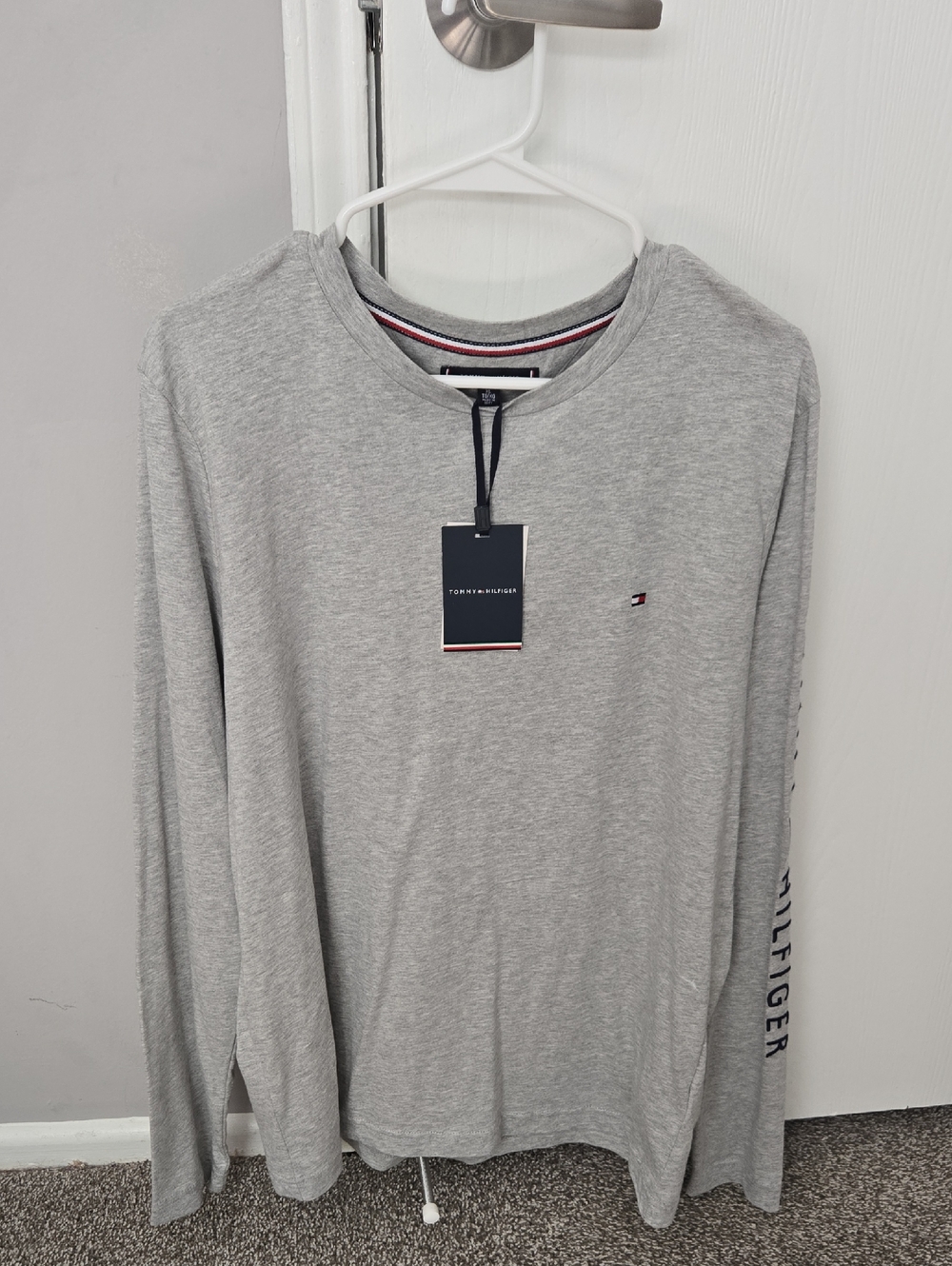 Tommy Hilfiger Light Grey Long Sleeve Crewneck Shirt